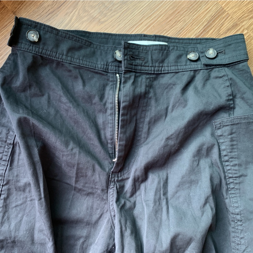 Black everlane cotton button pants side pockets